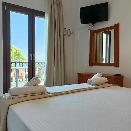 Marios Garden House Apartment Afytos