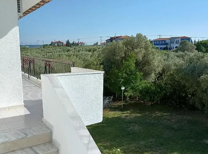 Marios Garden House 阿菲托斯