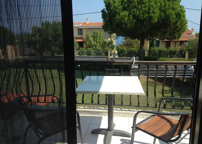 Marios Garden House *