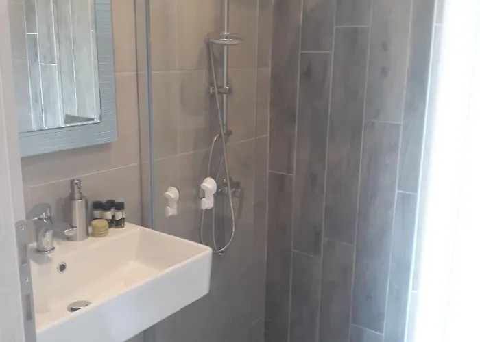 Marios Garden House *