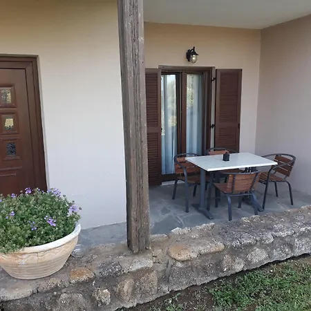 Marios Garden House Apartman Áfitosz