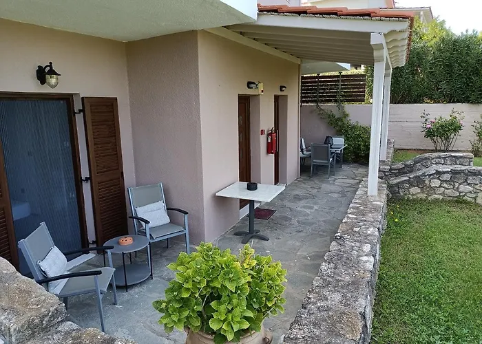 Marios Garden House *