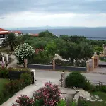 Marios Garden House דירה