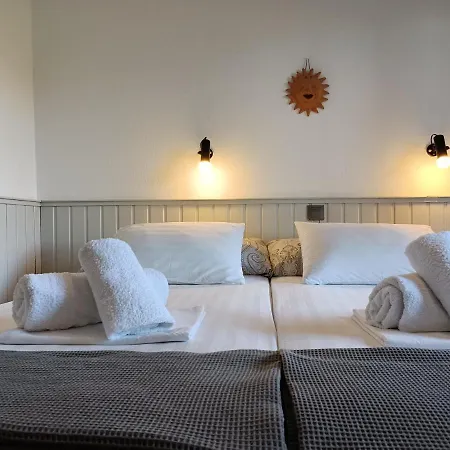 Marios Garden House 아파트 아피토스