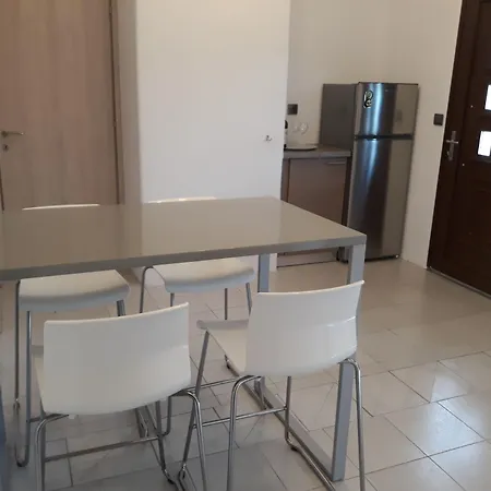 Marios Garden House *