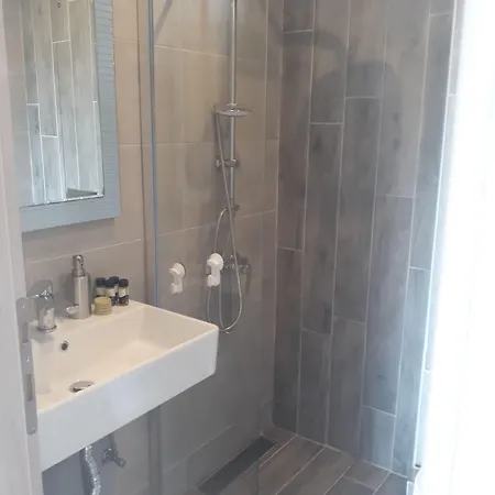 Marios Garden House *