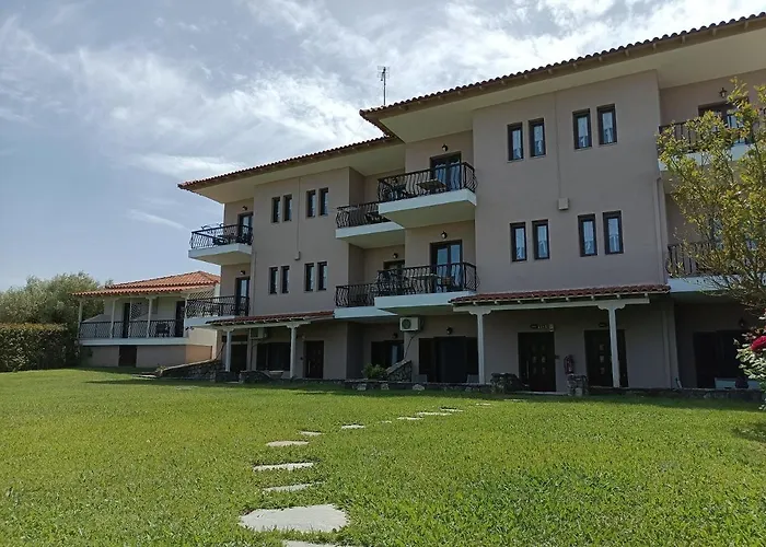 Апартаменты Marios Garden House