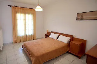 Marios Garden House Апартаменты *